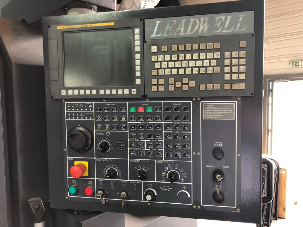Tour cnc LEADWELL LTC 25 iXXL