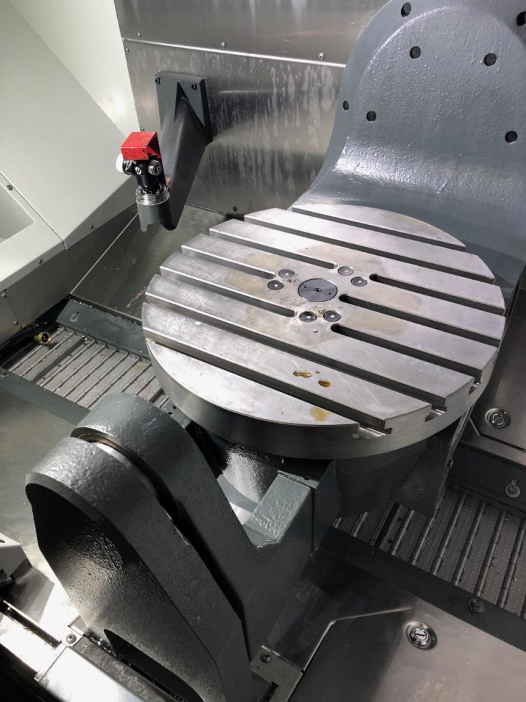 Centre d'usinage 5 axes HAAS UMC 750