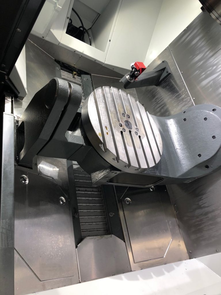 Centre d'usinage 5 axes HAAS UMC 750