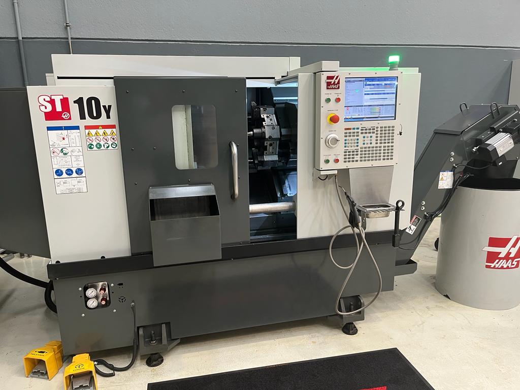 Tour 4 axes HAAS ST10Y